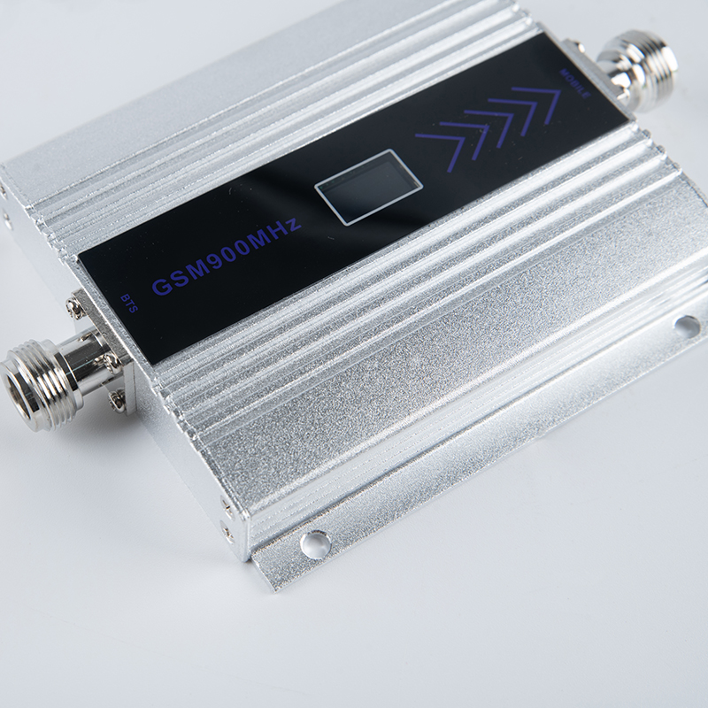 苏尼特右家用单频手机信号增强器100㎡